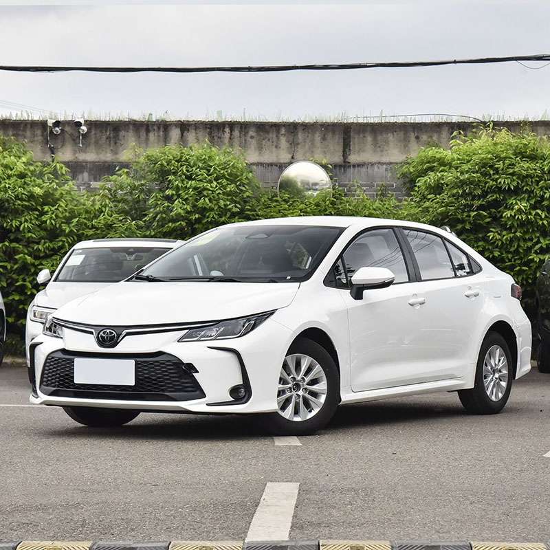 Toyota Corolla benzinli sedan